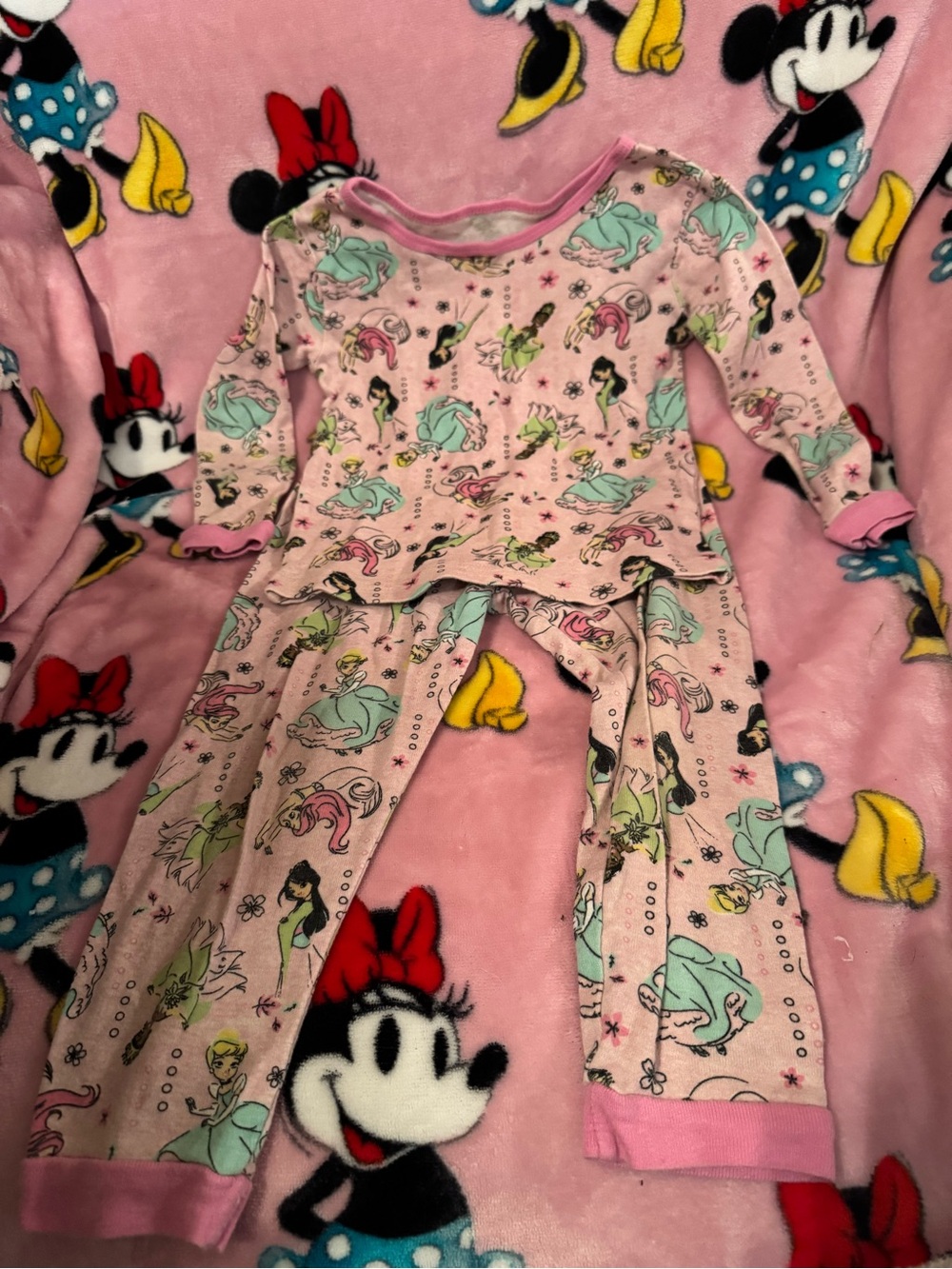 Disney Pink Princess Print Girls Pajama Set Size 4T C4